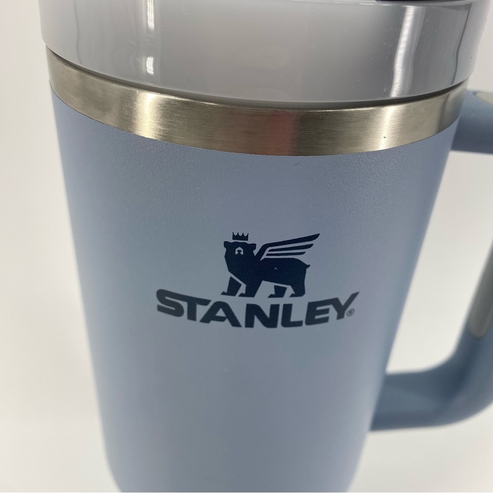 Stanley Adventure H2.0 Quencher- Sky Blue- 40oz - Picture 2 of 4